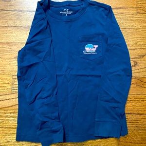 Vineyard Vines Hockey shirt
